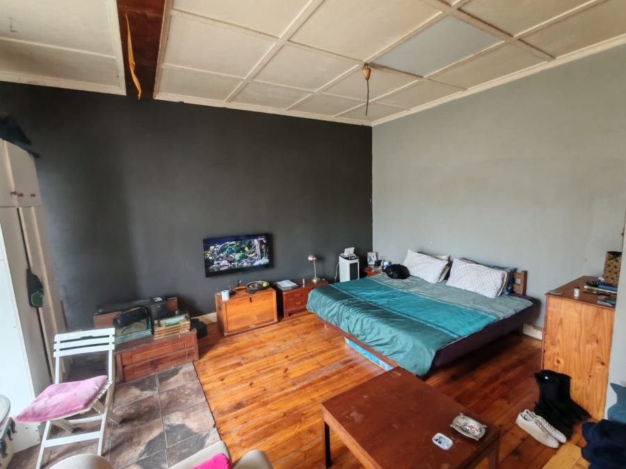8 Bedroom Property for Sale in Sydenham Eastern Cape